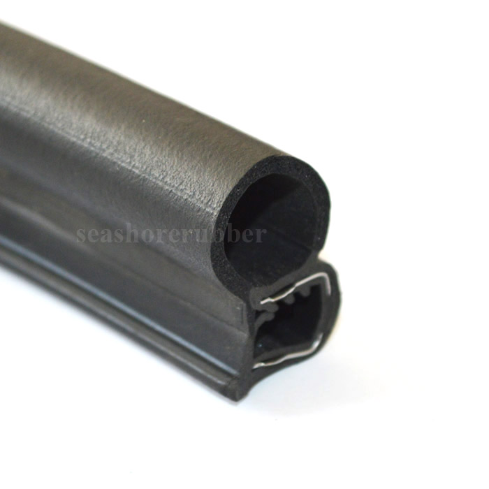 81 automotive rubber plastic seal strip.jpg